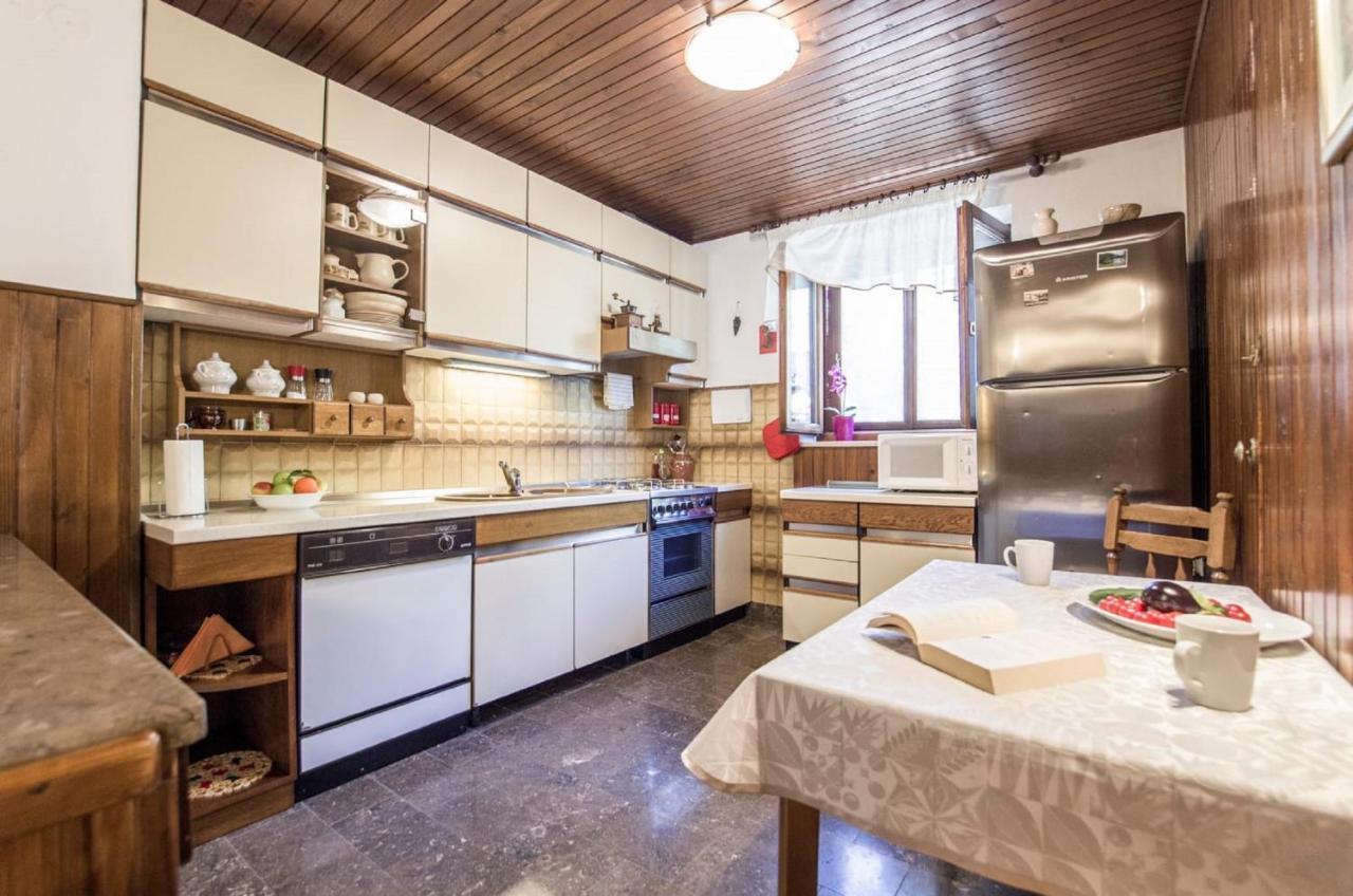 Holiday Home Villa Spilla Selca  ภายนอก รูปภาพ